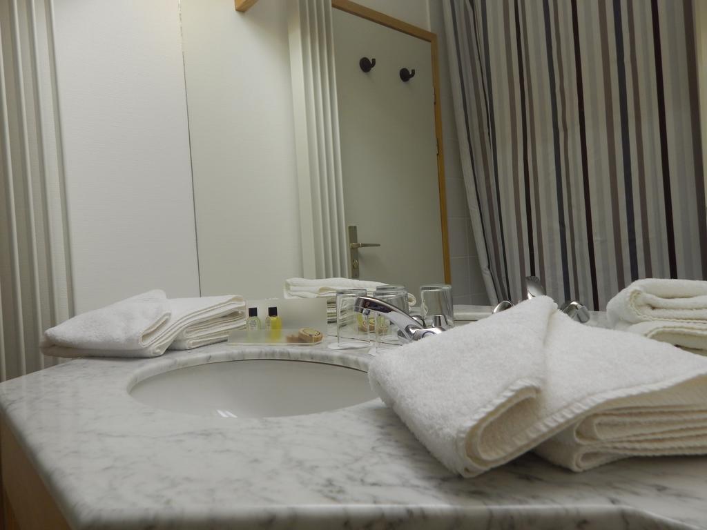 Hotel Le Martin Pecheur Fauvillers Szoba fotó